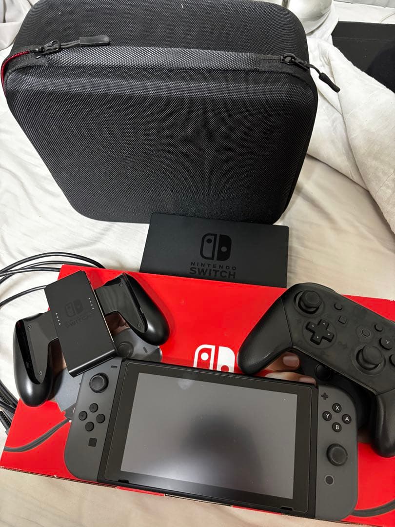 Nintendo Switch 本体＋純正プロコン＋ケース ニンテンドースイッチ