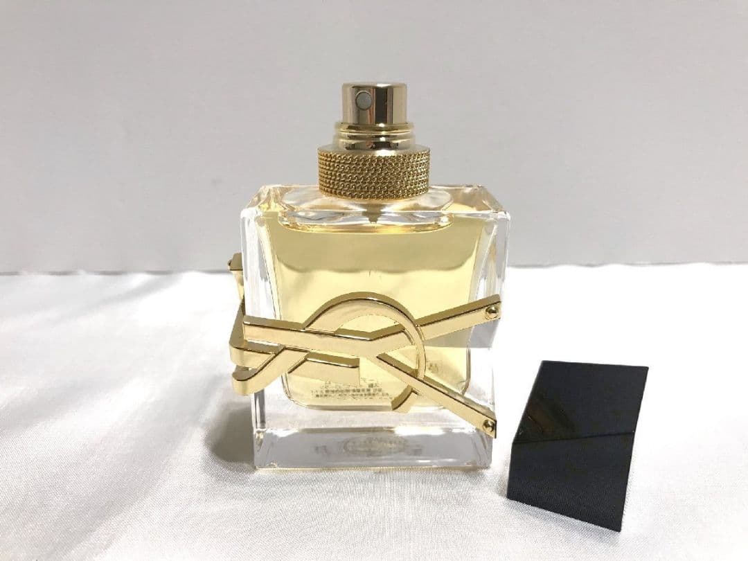 香水 ■ イヴ サンローラン YSL リブレ オードパルファム EDP 30ml