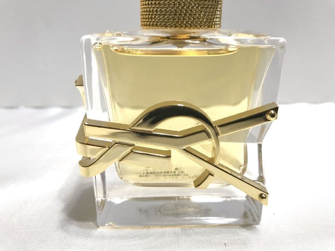 香水 ■ イヴ サンローラン YSL リブレ オードパルファム EDP 30ml