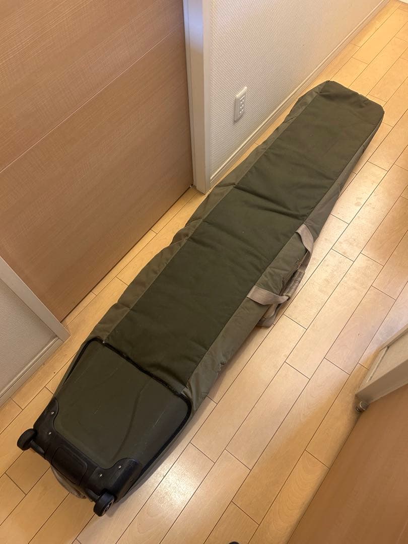 BURTON スノーボードバッグ 166cm キャスター付き キャリー ケース