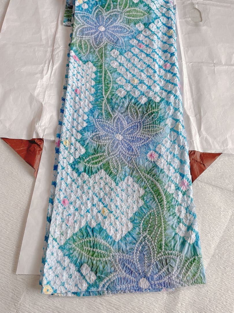 SALE価格❣️美品✨ 有松絞り 有松鳴海絞り 花模様 浴衣 紫陽花カラー