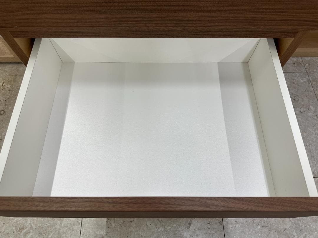 ニトリ　チェスト　6段　クエス60　ブラウン