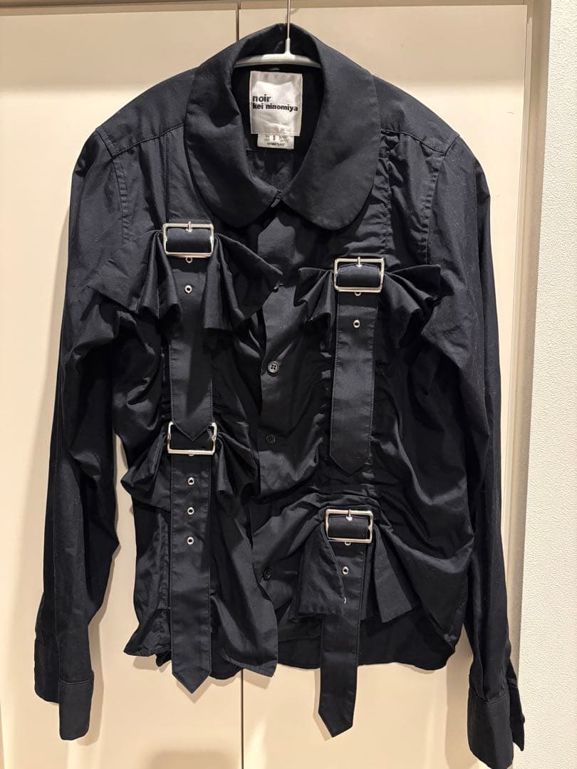 noir kei ninomiya 黒リボンシャツ Sサイズ