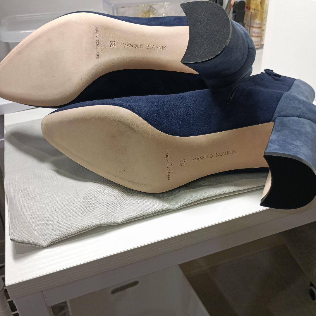 美品　MANOLO BLAHNIK ネイビー スエード ブーツ 39