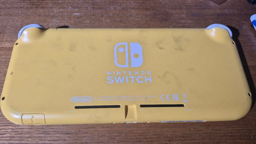 Nintendo switch lite ジャンク　2498ZH