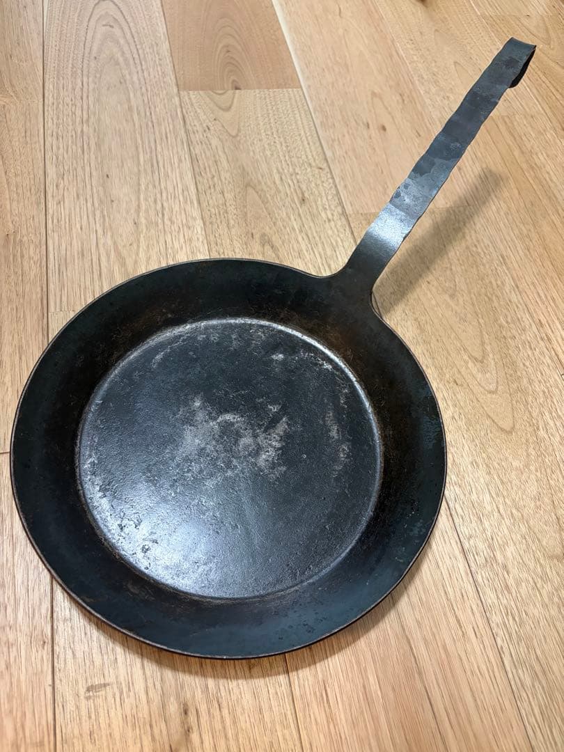 turk ターク　クラシック鉄製 フライパン 約28cm