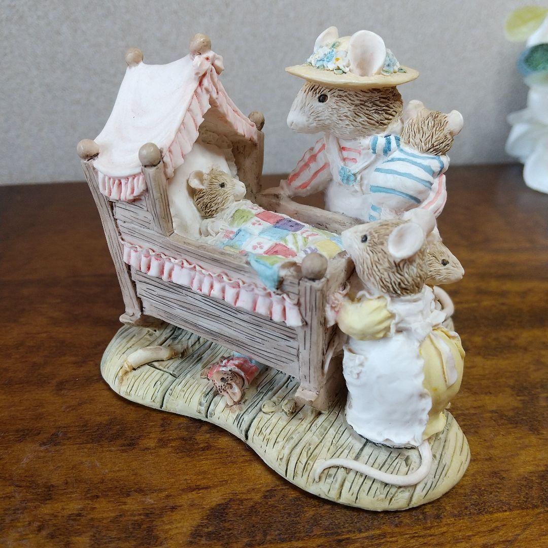 ボーダーファインアーツ ブランブリーヘッジ ゆりかご