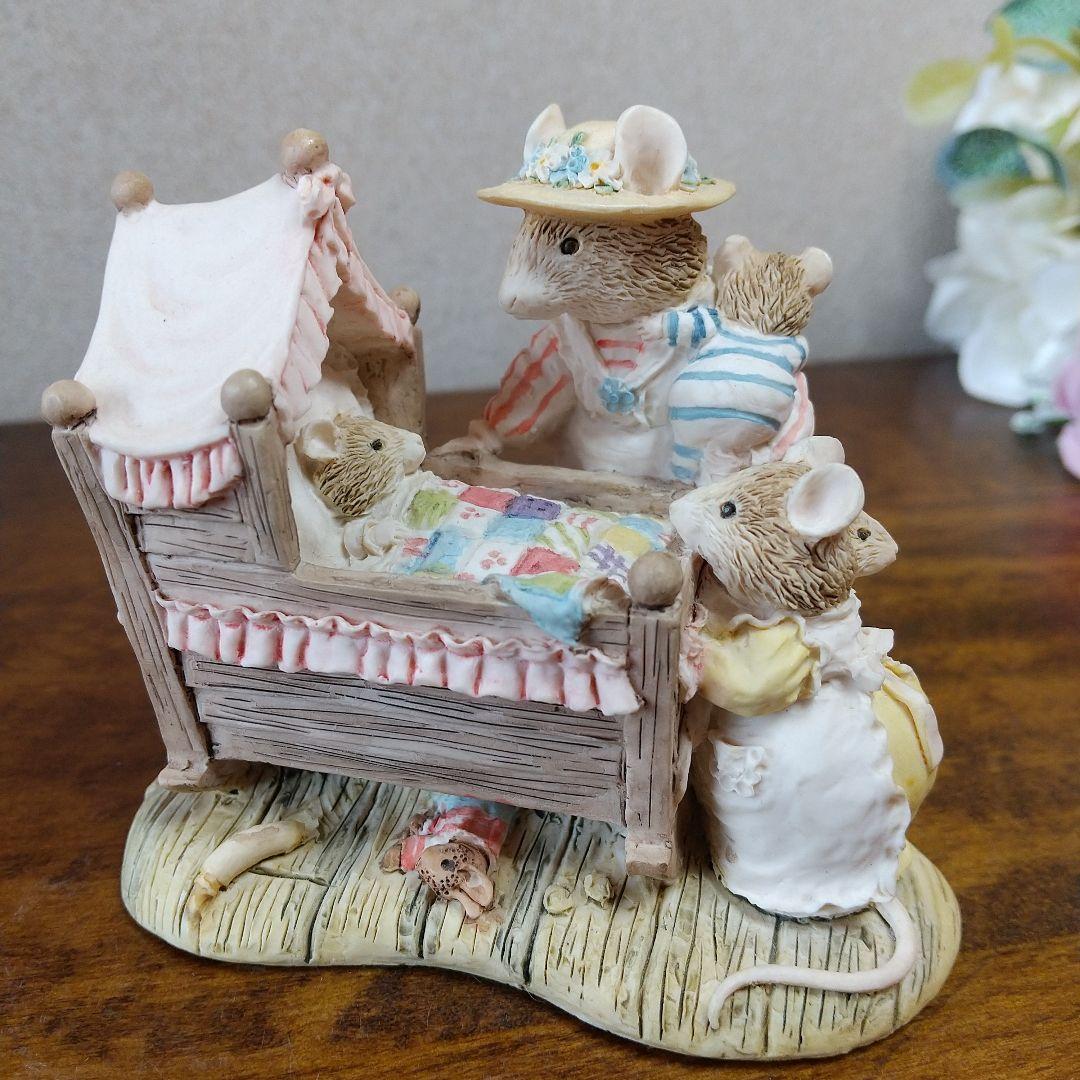 ボーダーファインアーツ ブランブリーヘッジ ゆりかご