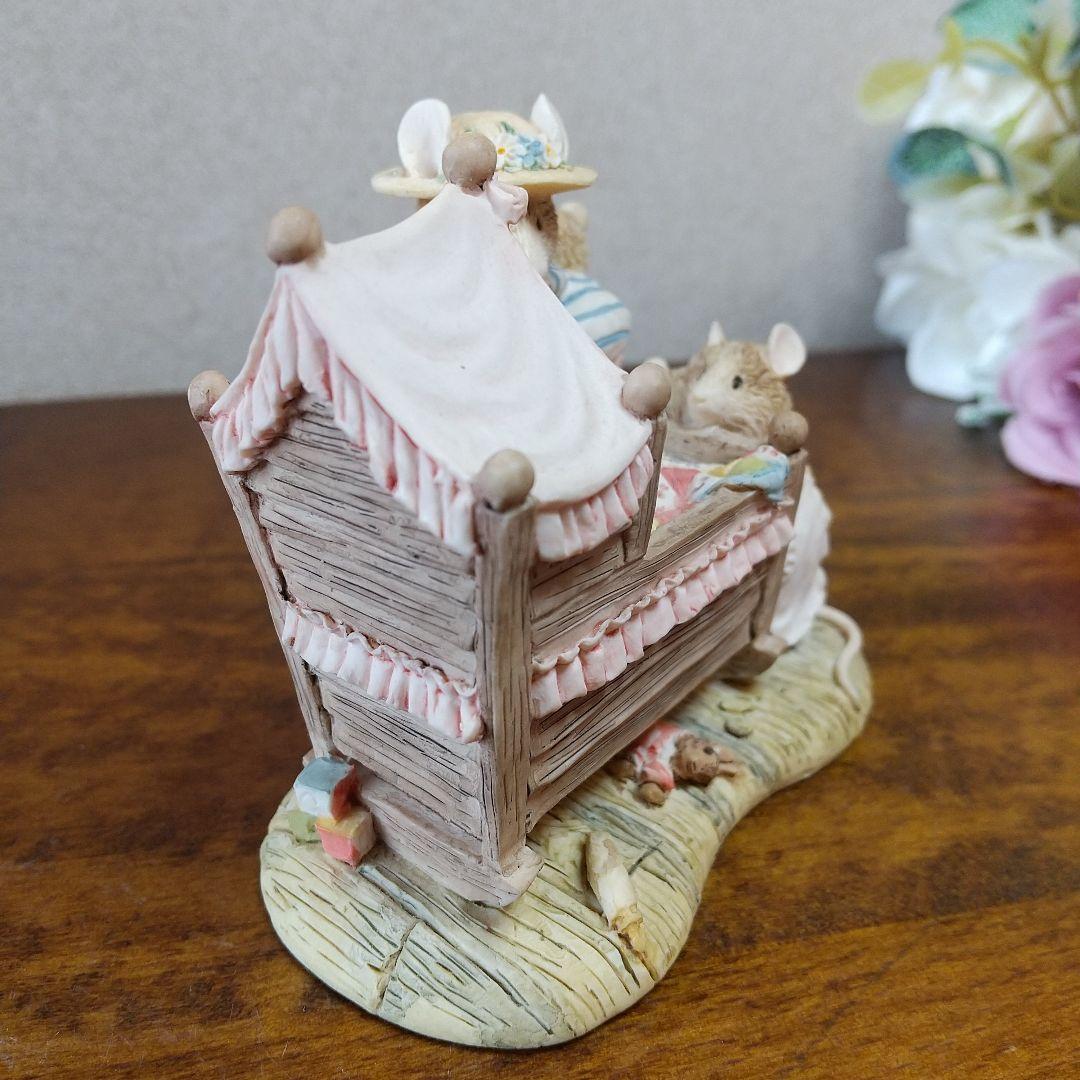 ボーダーファインアーツ ブランブリーヘッジ ゆりかご