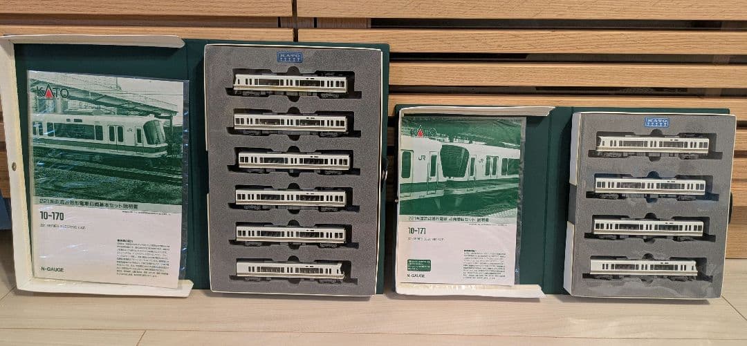 10-170 221系直流近郊形電車6両+増結セット　Nゲージ　KATO