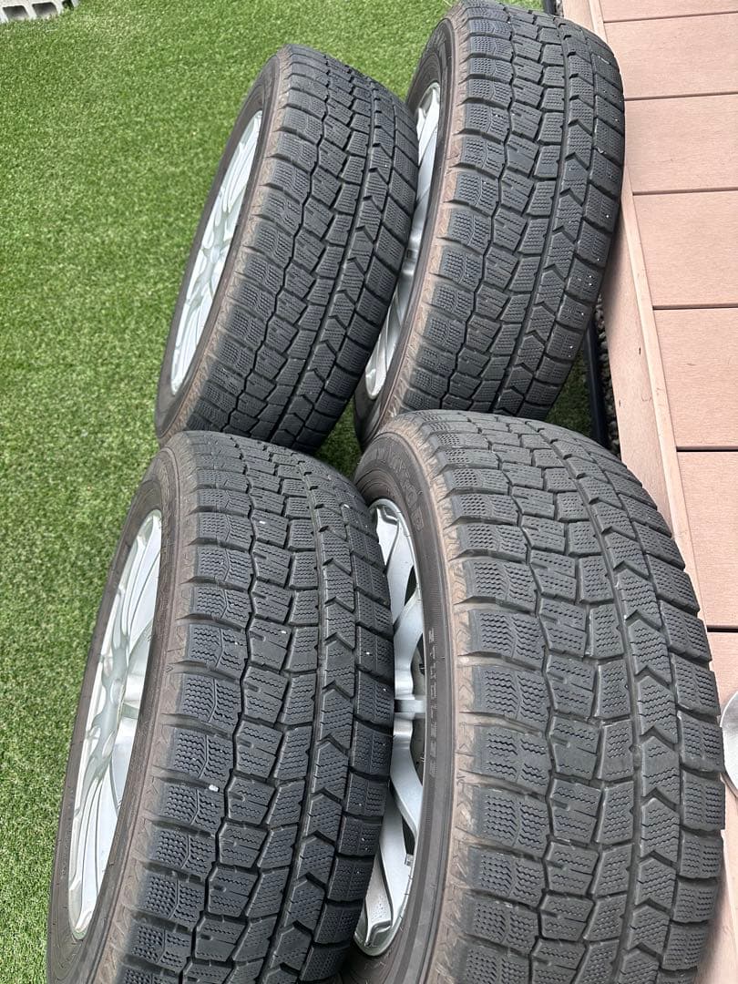 値下げ！MINIクロスオーバー F60スタッドレスタイヤ　４本セットDUNLOP