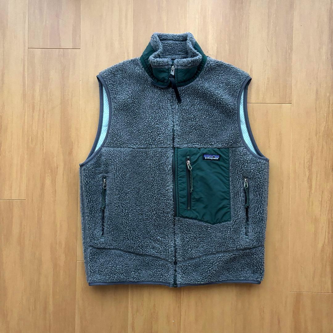 M*様 パタゴニア レトロXベスト チャコール×グリーン USA製 F99 M