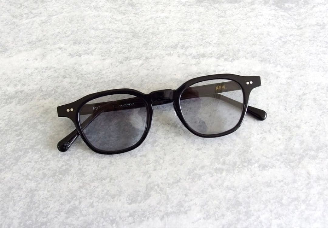 完売 NEW. EDDIE サングラス ブラック