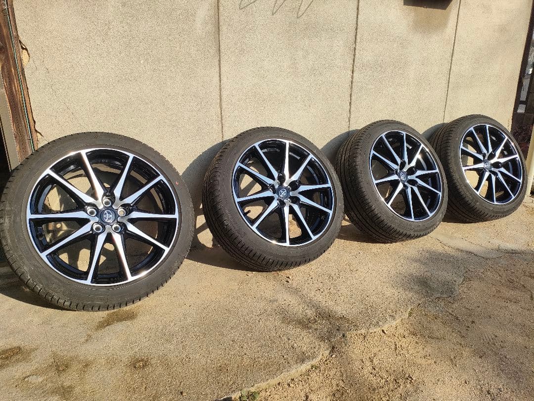 【ぴー】GR86 SZ 純正ホイール 純正装着タイヤ ④