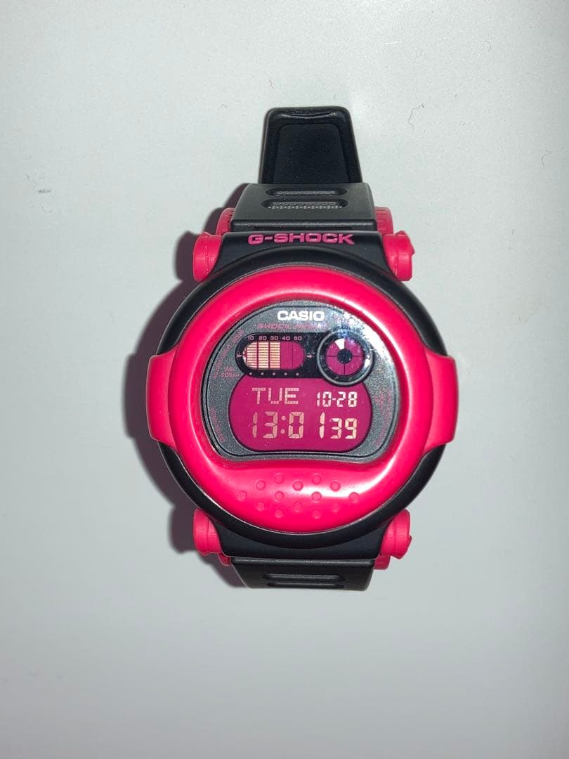 生産終了モデル! G-SHOCK G-001-1BJF ジェイソン（ピンク×黒）