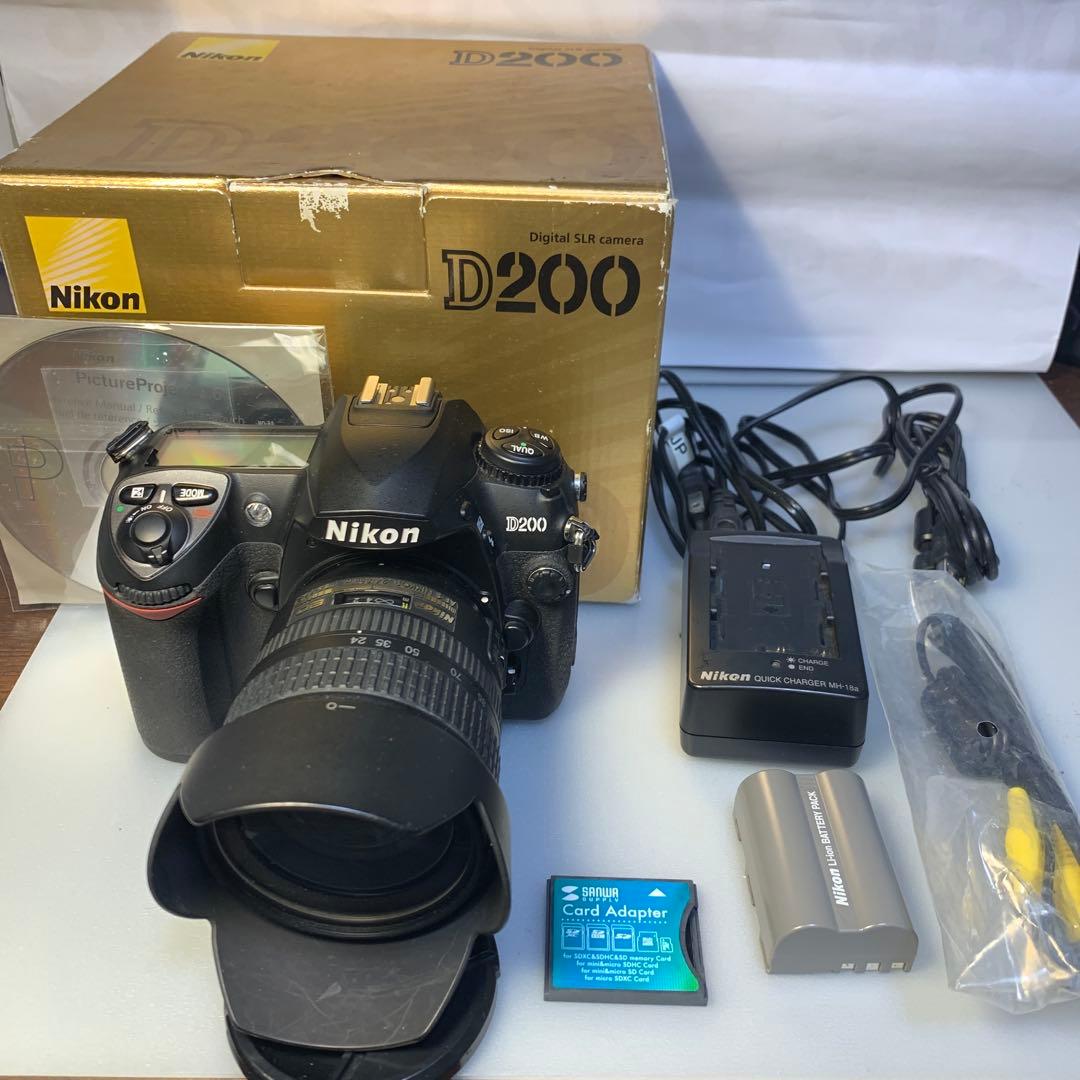 Nikon D200 デジタル一眼レフカメラ　ショット数2500枚弱