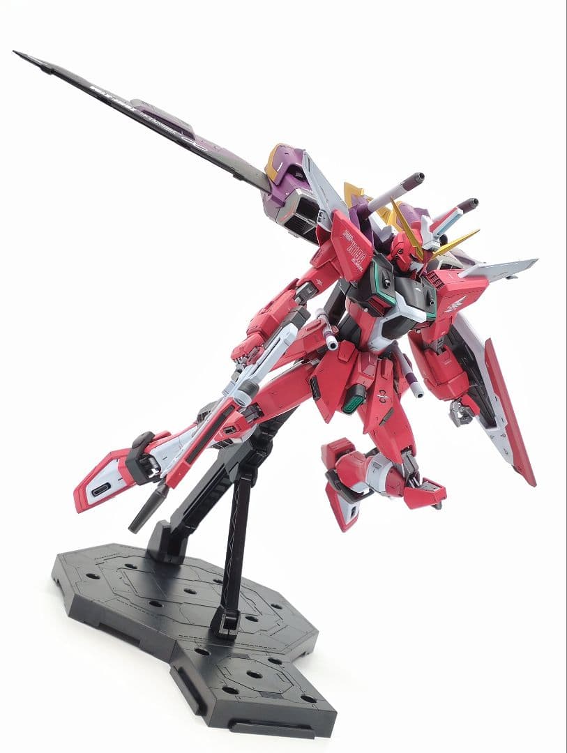 MG ∞ジャスティス ガンダム / 塗装済み　完成品
