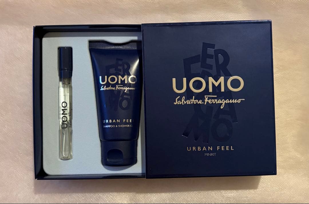サルバトーレ・フェラガモ UOMO Urban Feel ミニコフレ