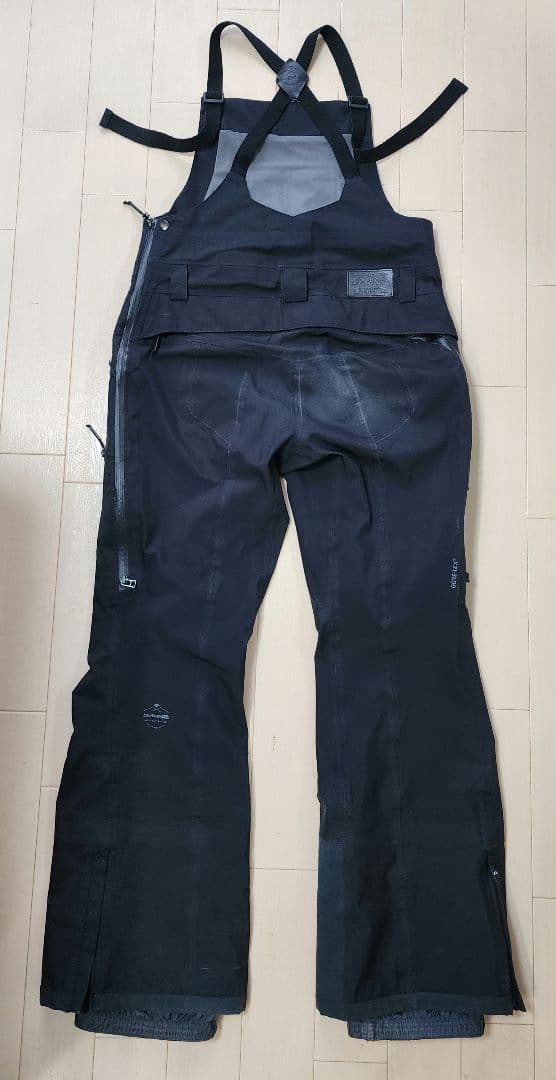 DAKINE ビブパンツ GORE-TEX スノーボードウェア 女性Lサイズ