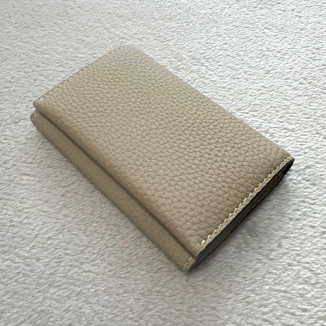 【超美品】ボナベンチュラ　ビジネスカードケース シュリンクレザー