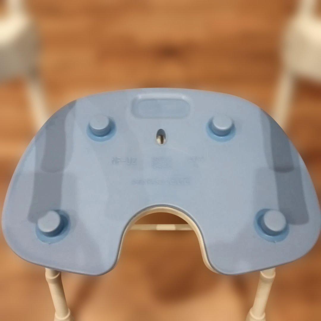 アロン化成 楽らく開閉シャワー ベンチU ブルー　安寿