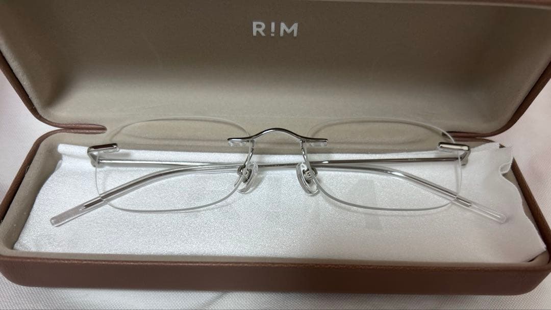 未使用 本多大夢 リムレスメガネ 度なしJINS RIM ROIROM