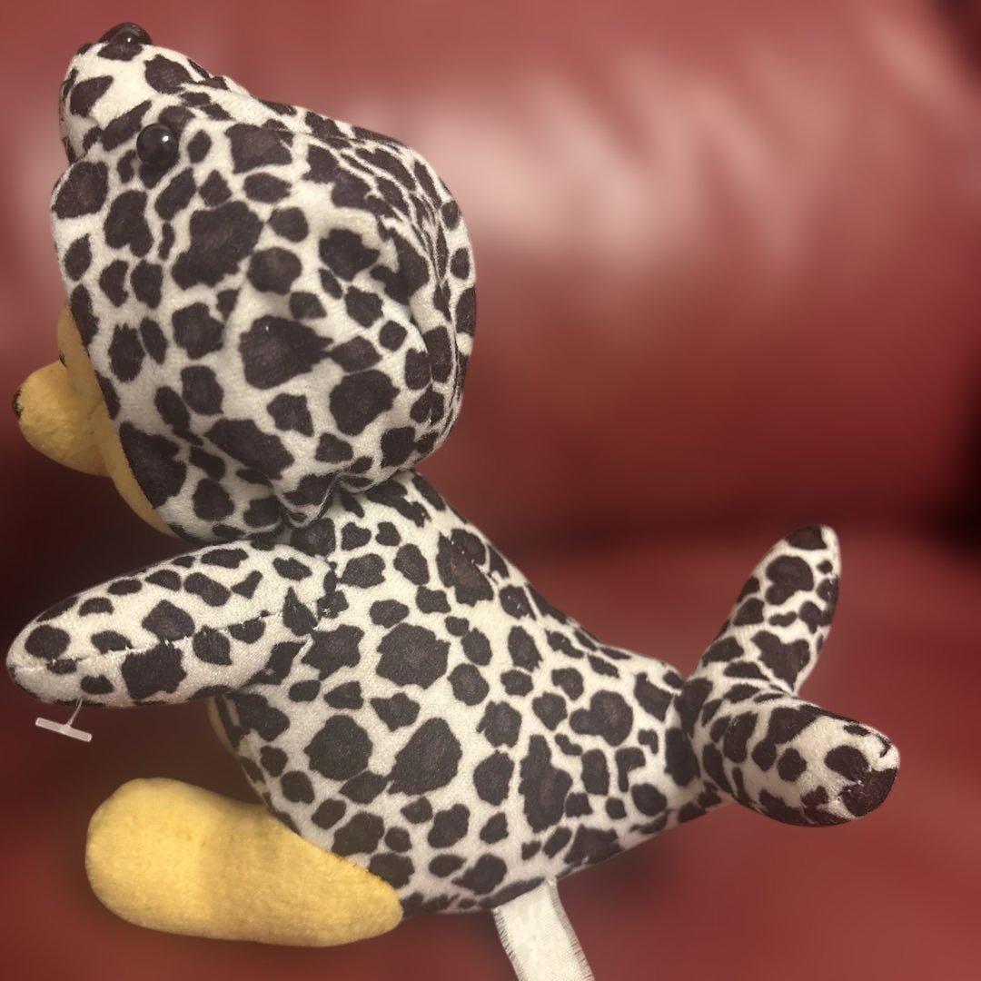 黒ぶちあざらしプーさん　ぬいぐるみ