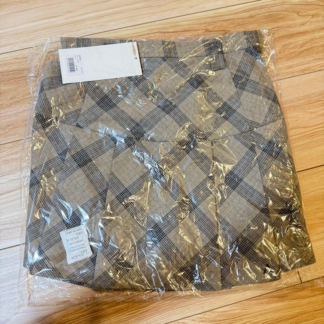 スカート Coco check mini pleats skirt andmary