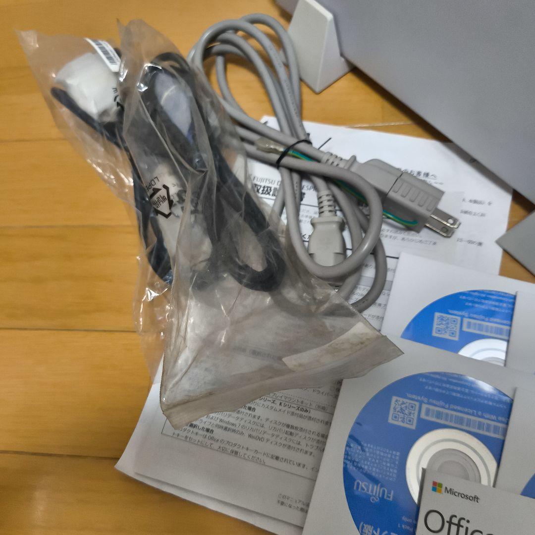 【お得品】④　ESPRIMO D586/PX /Windows11