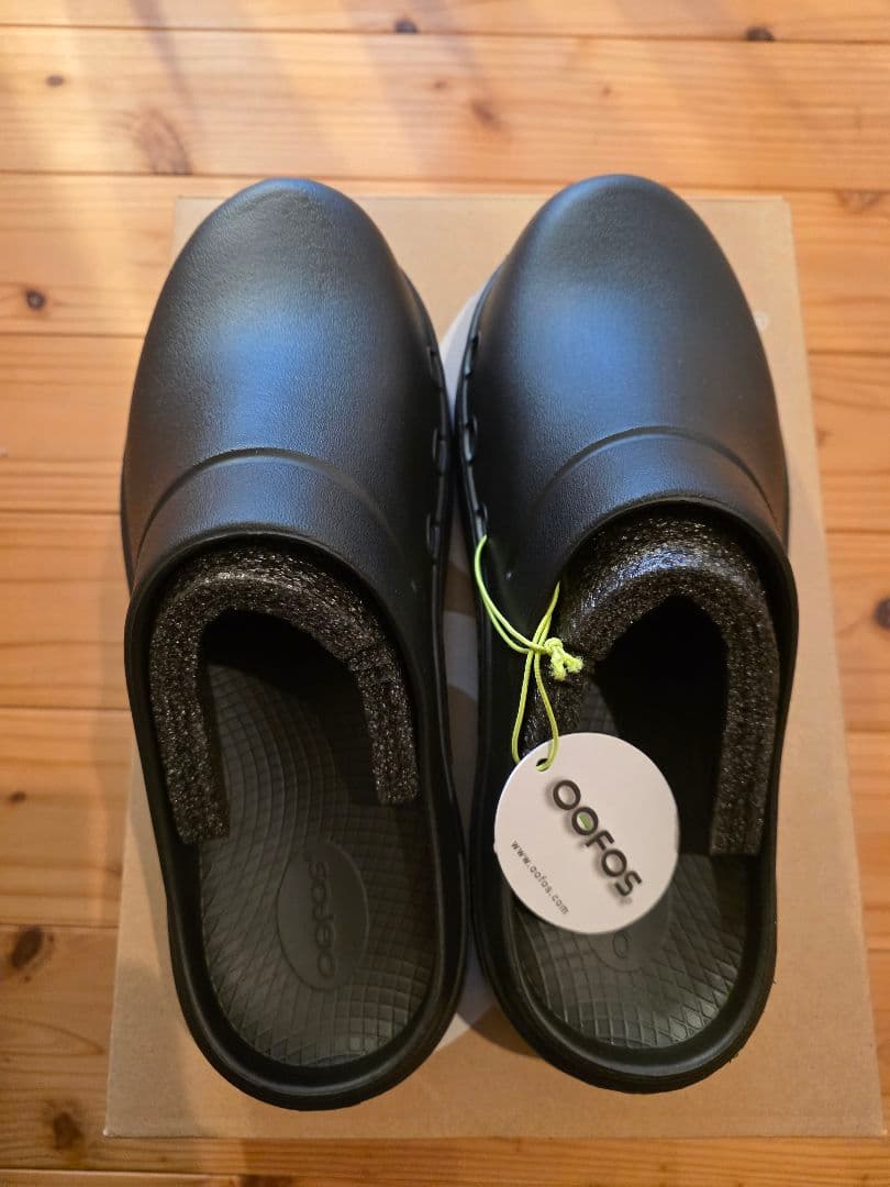 【新品未使用】oofos OOcloog ブラック 28cm