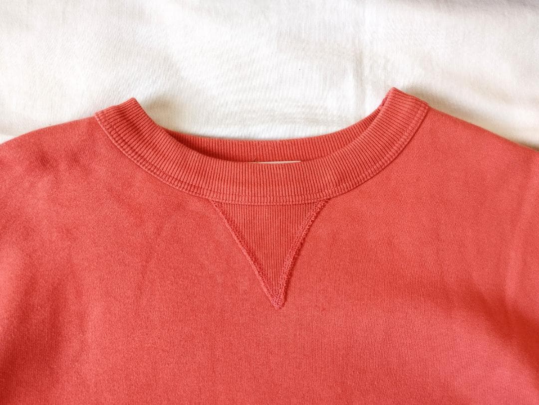 Two Moon トゥームーン 両Vスウェット　LIMITED EDITION