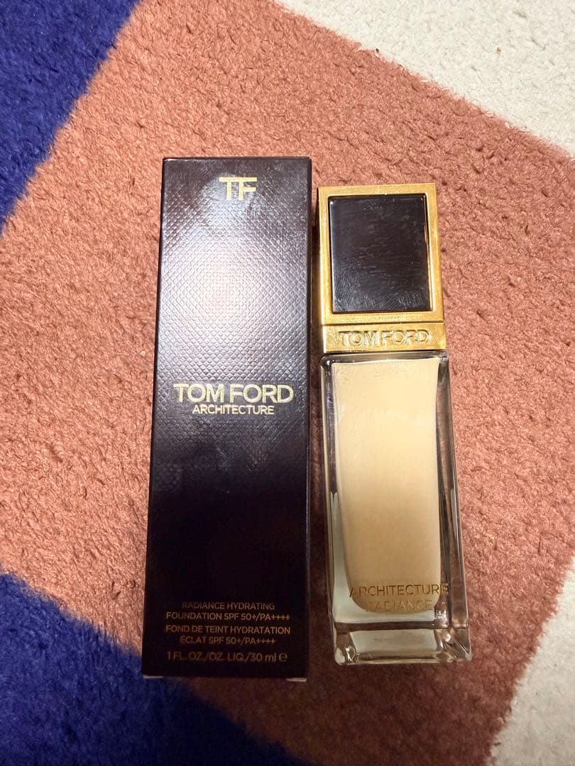 アーキテクチャー ハイドレーティング ファンデーション 30ml