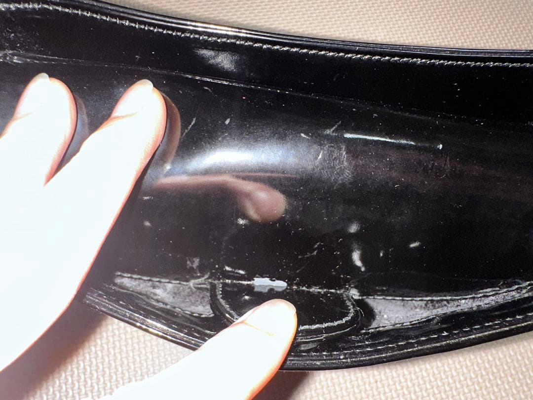 グッチ インターロッキングG ワンショルダーバッグパテントレザー