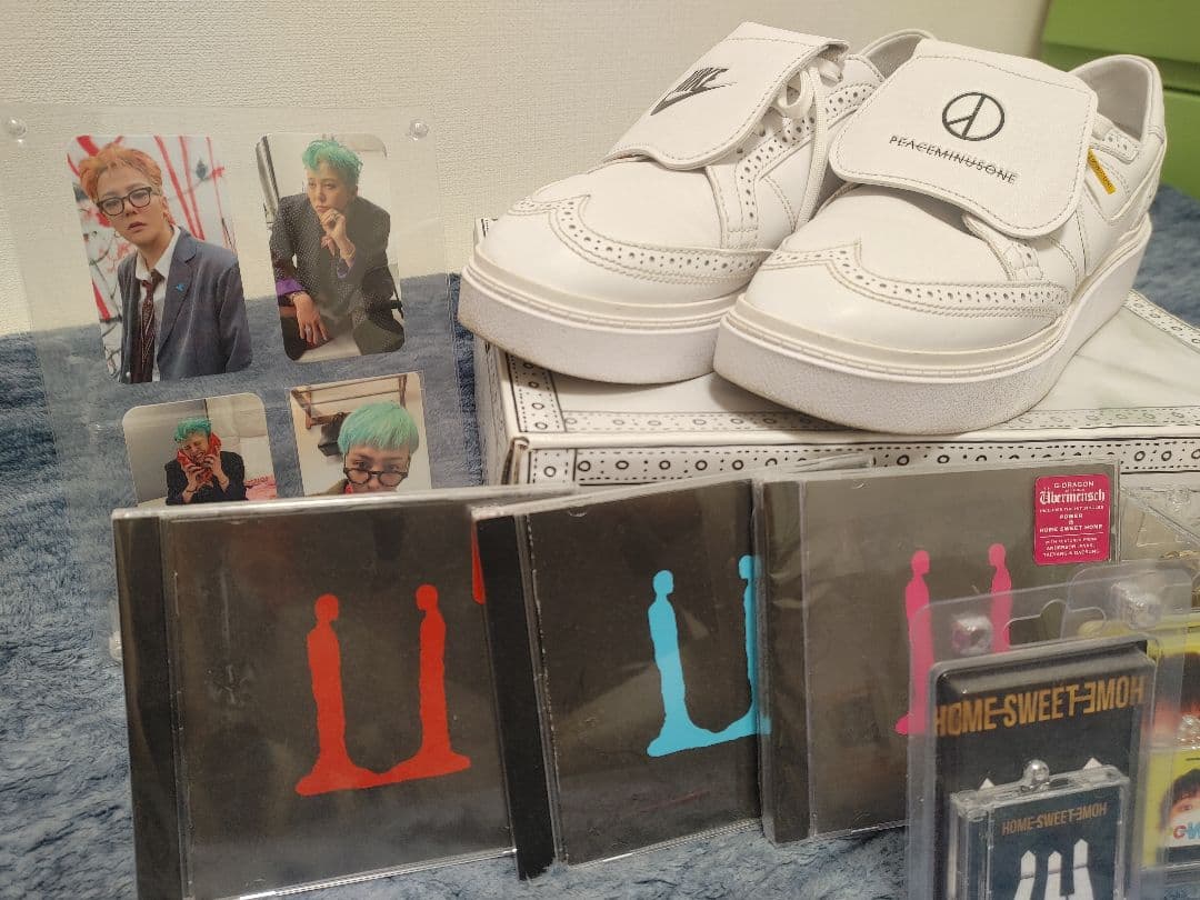 REHAB ホワイト スニーカー BIGBANG VIPグッズ付き