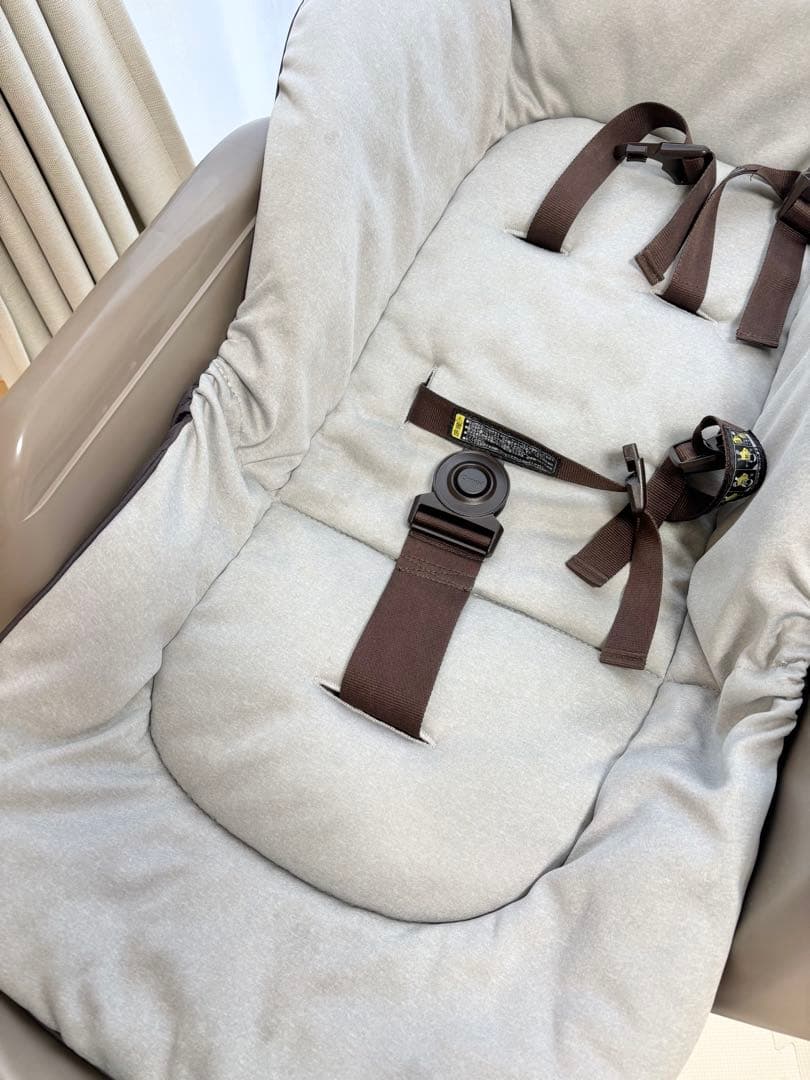 最終値下げ！コンビ　ネムリラ手動　アカチャンホンポ限定デザイン