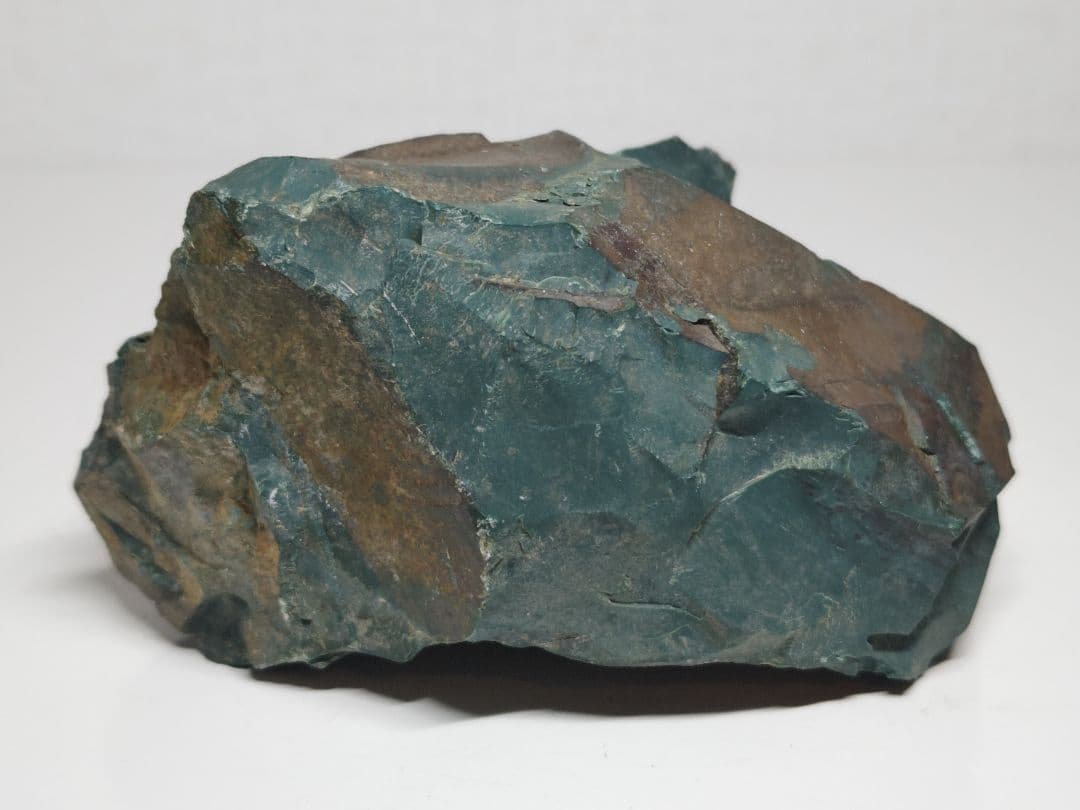 出雲石 835g 瑪瑙 ジャスパー 原石 鑑賞石 自然石 誕生石 鉱物 水石