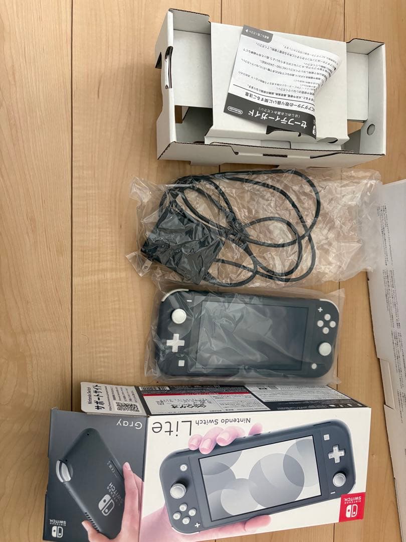 ‪*‬様 Nintendo Switch Lite グレー 本体