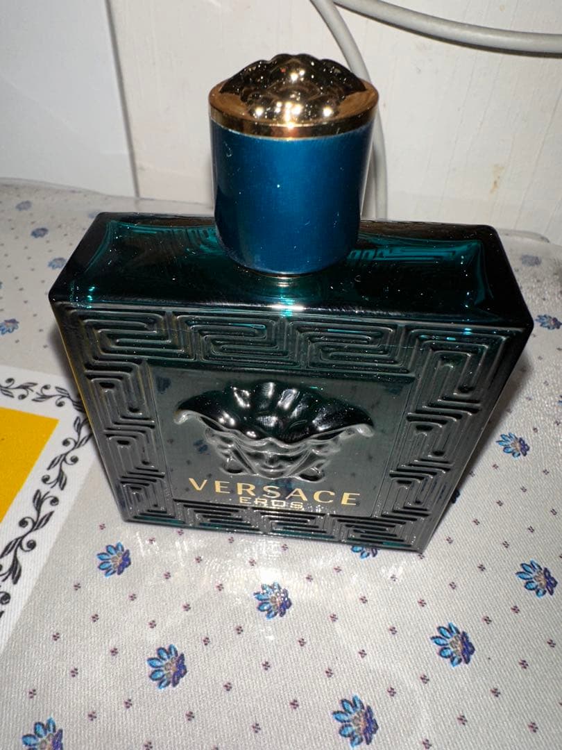 大幅値下げ　100ml ヴェルサーチ　エロス　EDT