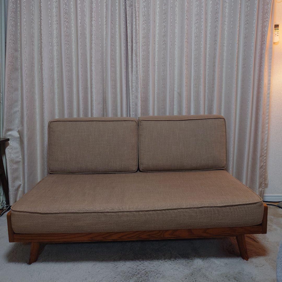 【うり】モダン ベージュ 布製 2人掛けソファ