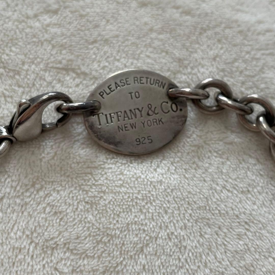 ティファニーのリターン トゥ ティファニー オーバルタグ チョーカーネックレス