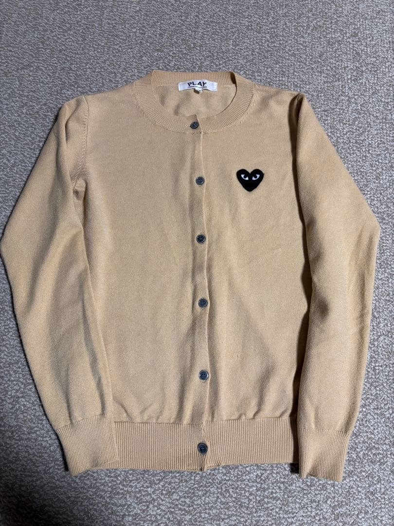 PLAY Comme des Garçons ベージュカーディガン M