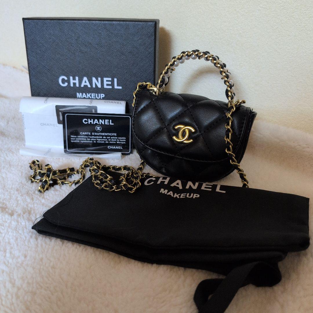 【早いもの勝ち❗1点のみ】CHANEL キルティングショルダーバッグ、ノベルティ