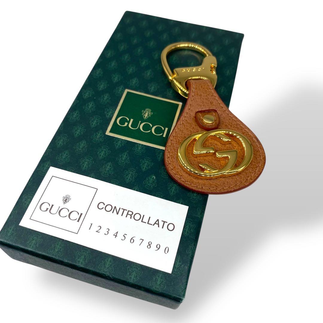 GUCCI グッチ　インターロッキング　キーホルダー　キーリング　レザー　メタル