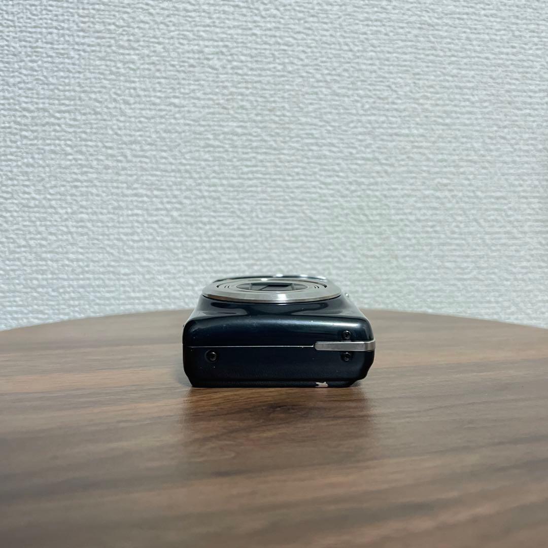 【オールドコンデジ】 FUJIFILM FinePix F70EXR