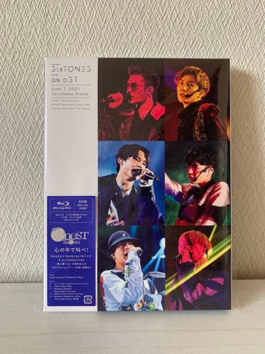 SixTONES 初回盤 Blu-ray