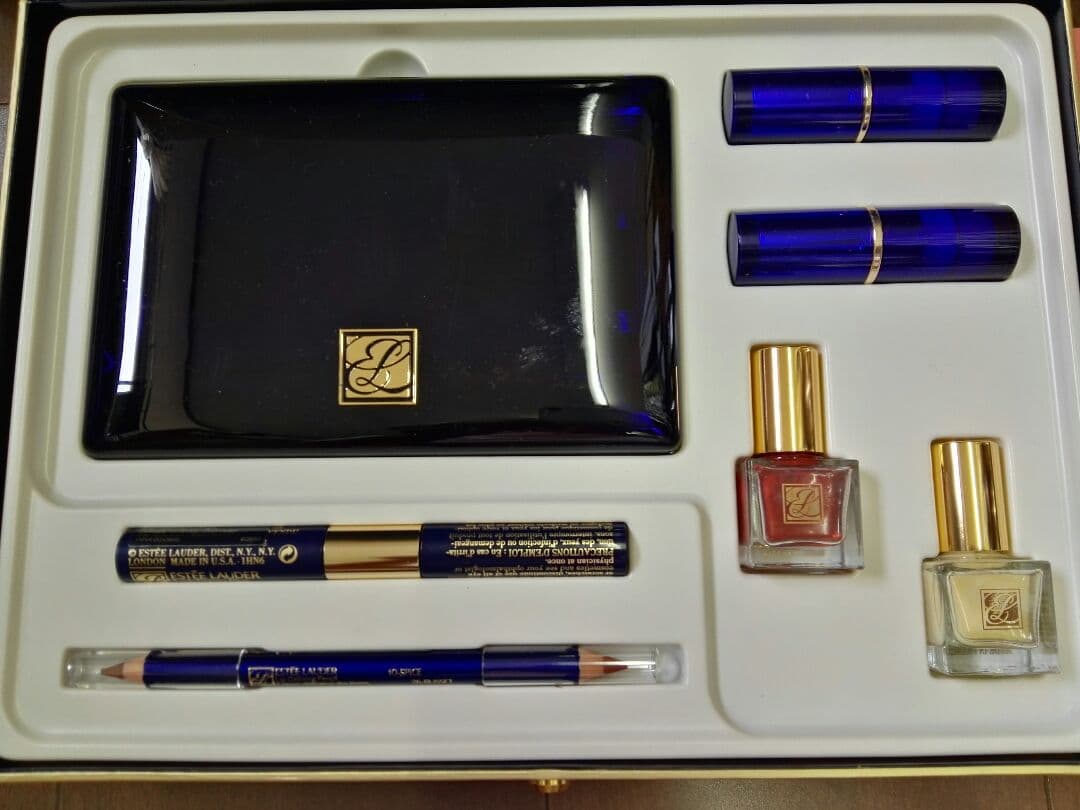 エスティ ローダー（ESTEE LAUDER）メークアップパレット