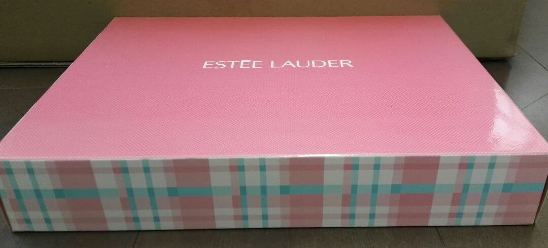 エスティ ローダー（ESTEE LAUDER）メークアップパレット