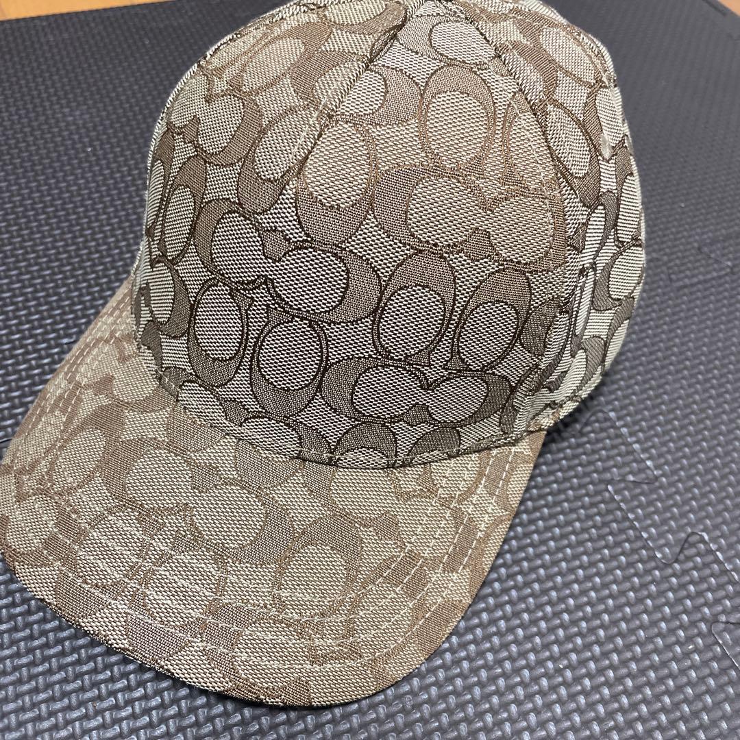 コーチ　シグネチャージャカードベースボールハット　カーキ