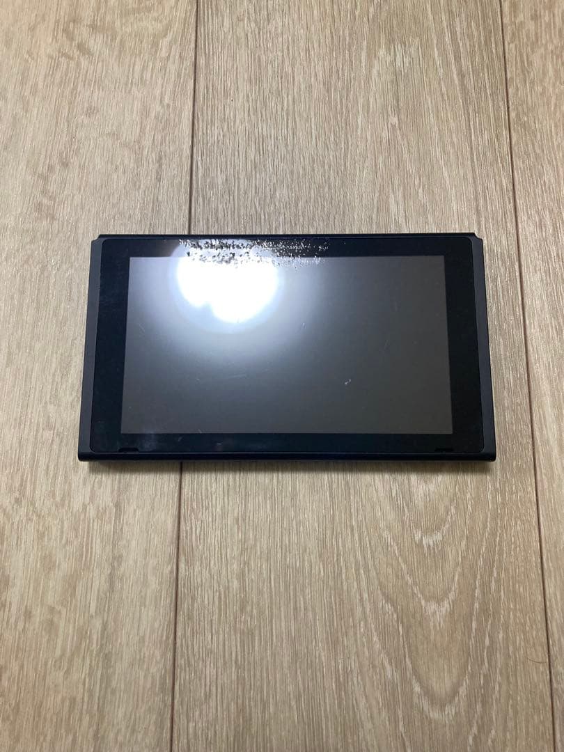 Nintendo switch本体のみ 起動可、ジャンク、初期化済