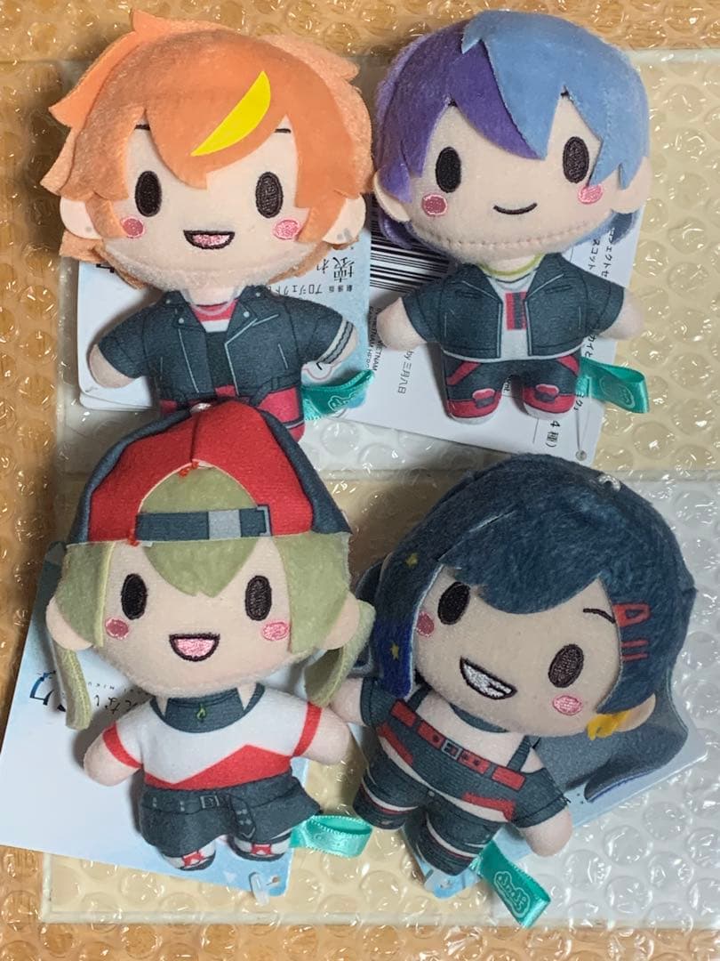 プロジェクトセカイ　プロセカ　ふわぷちマスコット　全4種　①